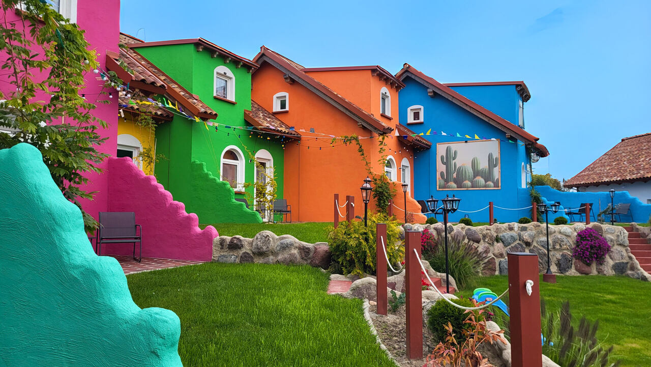 12f29428-6941-4dc6-a0b9-38f45304c5d2-scaled_Easy-Resize.com